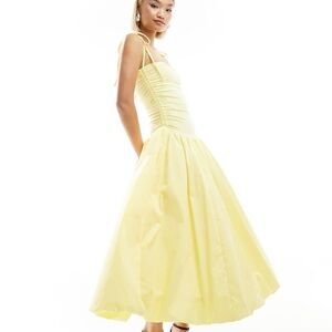Amy Lynn Alexa Puffball Dress in Yellow NWT Size M Summer Fun Fairy Wedding